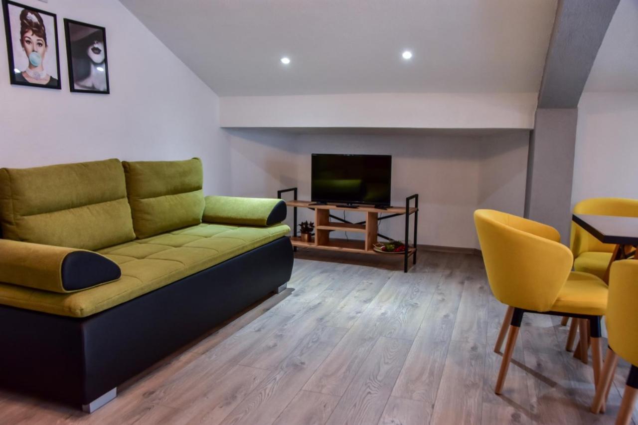 Papi Apartments Крушево Екстер'єр фото