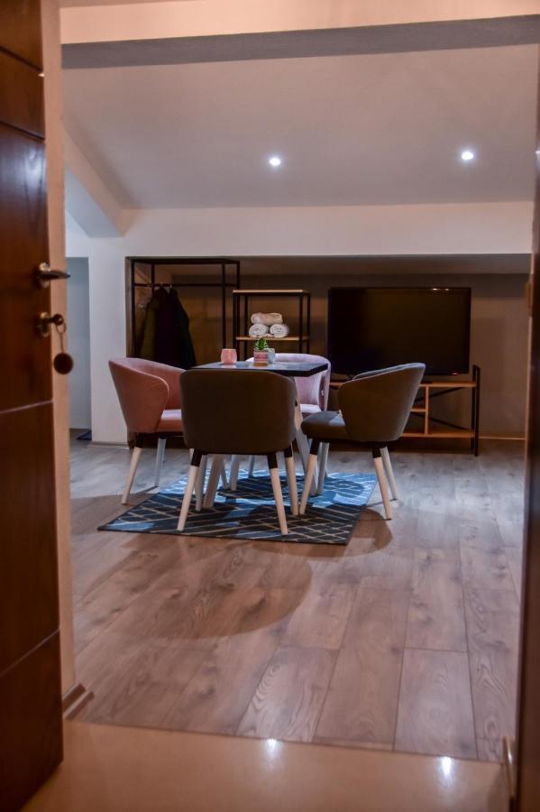 Papi Apartments Крушево Екстер'єр фото