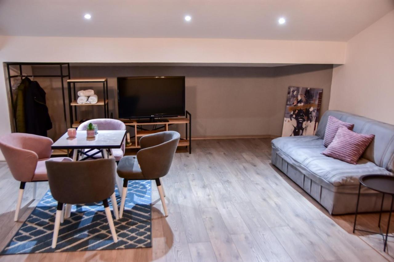 Papi Apartments Крушево Екстер'єр фото